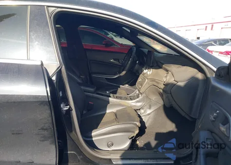 2018 Mercedes-Benz Cla 250 z USA, uszkodzony, nr VIN WDDSJ4EBXJN678286